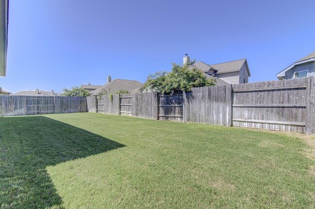 Building Photo - 20308 Crested Caracara Ln