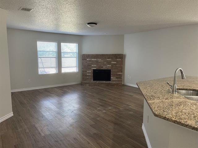 Building Photo - 9600 Woodrow Wilson Dr