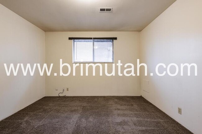 Building Photo - 1418-1426 S. 1100 E. - 2N