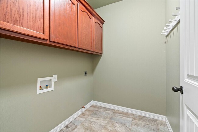 Building Photo - 14106 Coquina Bay Ave