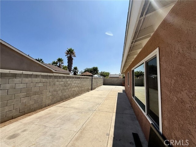 Building Photo - 14340 Palmea St