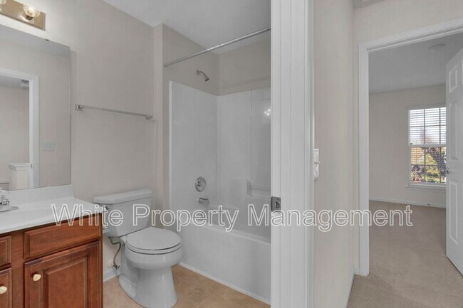 Building Photo - 11443 Destin Ln