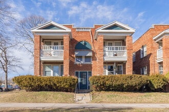 Building Photo - 2600-2614 Amie Ct