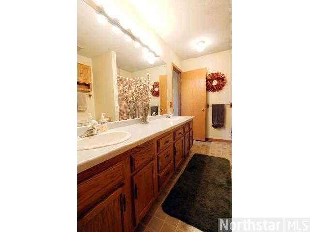 Upstairs Bathroom - 7531 Afton Rd