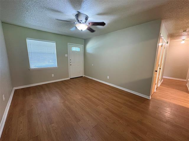 Building Photo - 334 Linkwood Dr