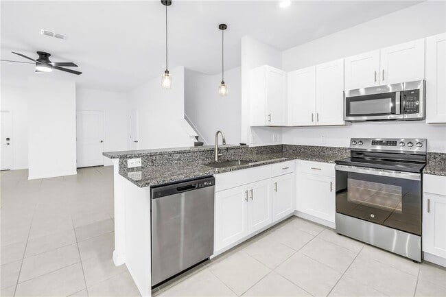 Building Photo - 9305 Bonita Mar Dr