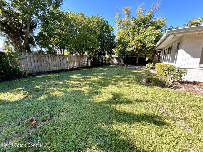 Building Photo - 401 Sea Horse Ave