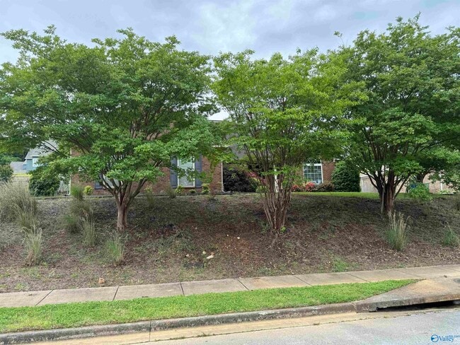 Primary Photo - 2203 Rosebrooke Dr SW