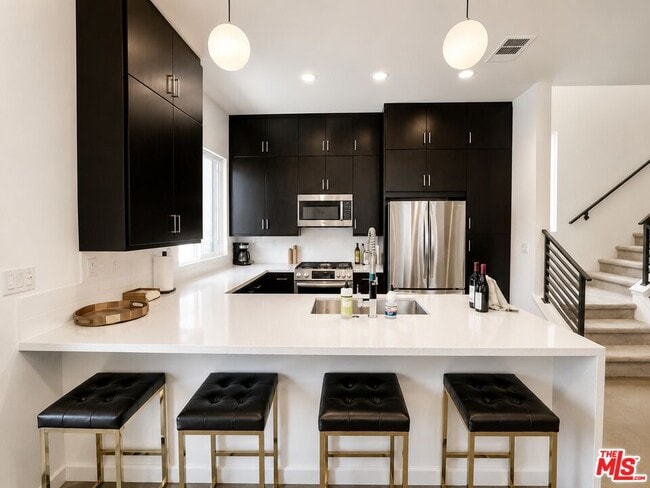 Building Photo - 2693 Paragon Loop