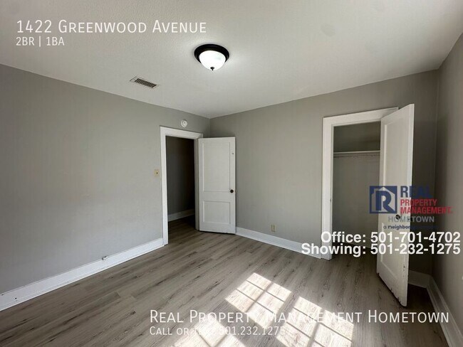 Building Photo - 1422 Greenwood Ave