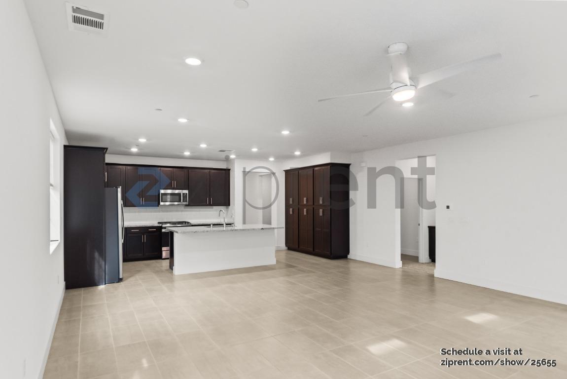 Building Photo - 6991 Seraphina Dr