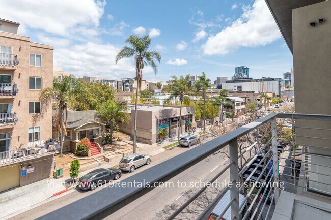 Building Photo - Loft Condo with Views & Deck