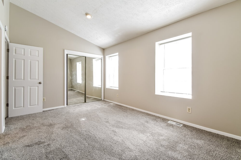Building Photo - 5729 Wells Cir
