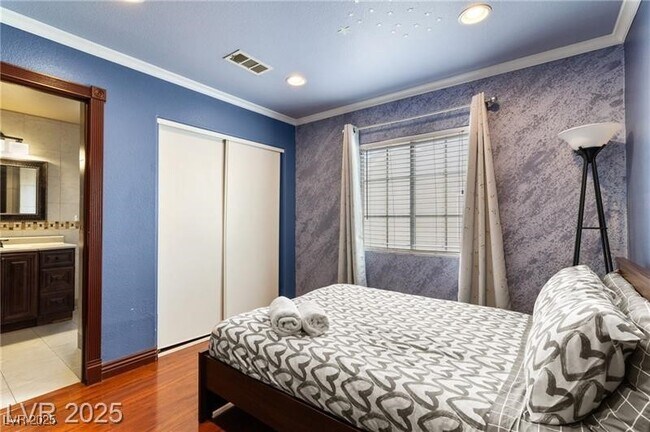 Building Photo - 3580 Teton Hills St