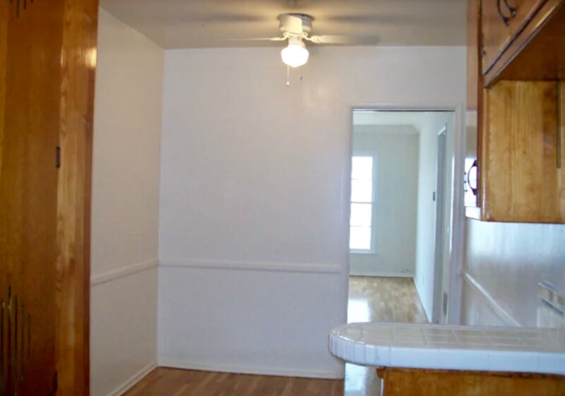 Building Photo - 1466 S Sherbourne Dr