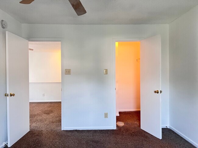 Building Photo - 1239 Odell Ln