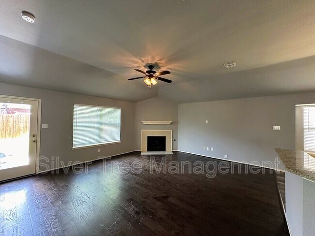 Building Photo - 10316 Lake Terrace