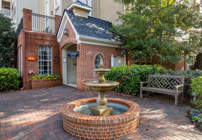 Building Photo - 1111 Westchester Ridge NE