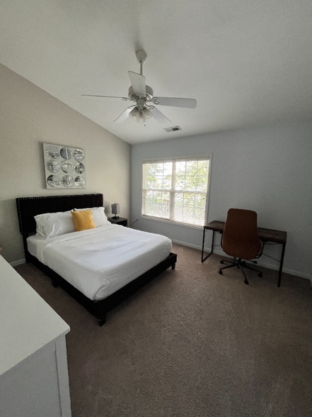 Building Photo - 5539 Crabtree Park Ct