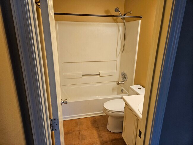 Building Photo - 3835 Conley Downs Dr