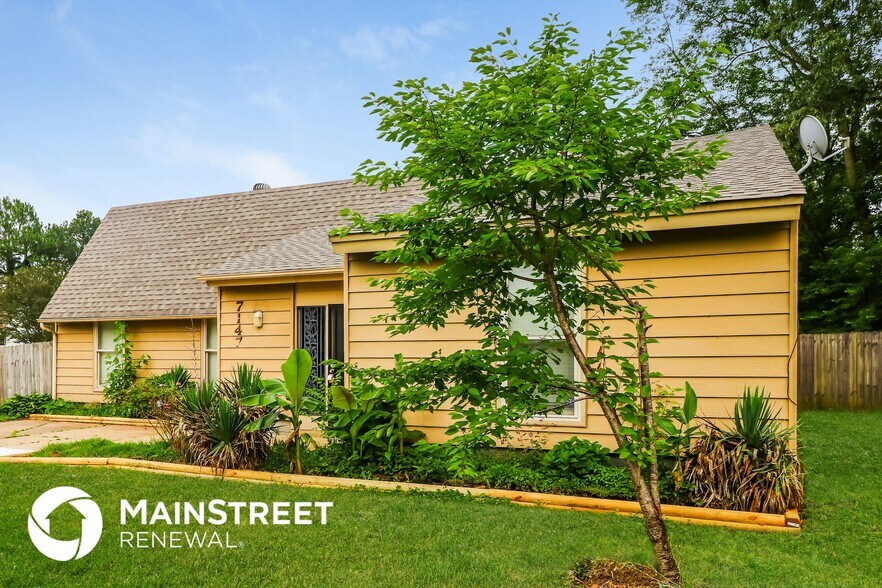 Building Photo - 7147 Hillshire Dr