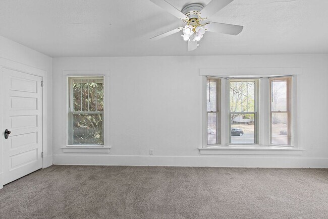 Building Photo - 1615 11th Ave