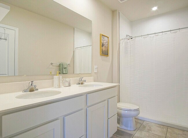 Building Photo - 266 Raspberry Rd