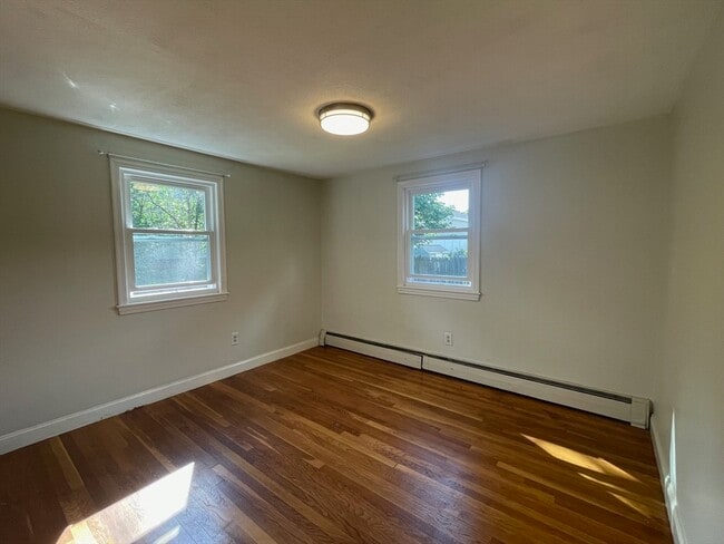 Building Photo - 14 Dearborn Rd