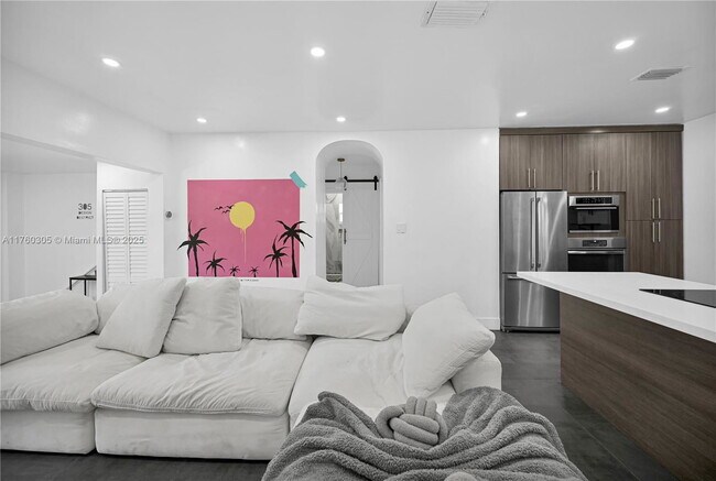 Building Photo - Northwest 50th Street, Miami, FL 33127 - 2...