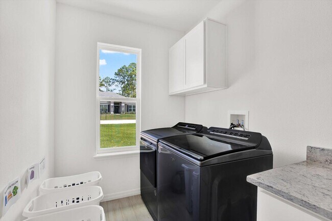 Building Photo - 18187 Macassar Rd