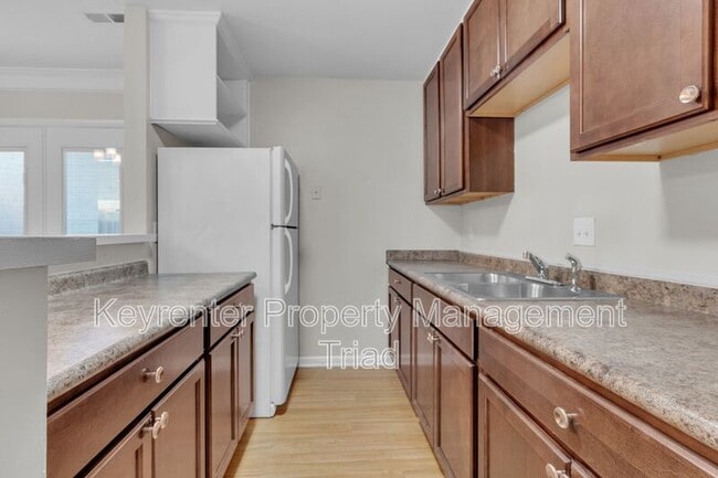 Building Photo - 5715 Bramblegate Rd