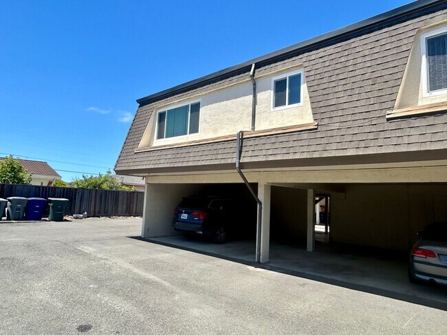 Building Photo - 14205-14211 Doolittle Dr.