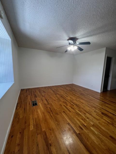 Building Photo - 2305 Barton Village Cir
