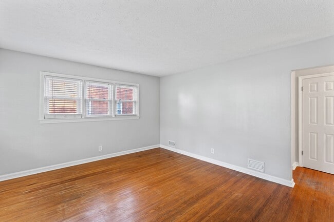 Building Photo - 4227 Hillbrook Dr