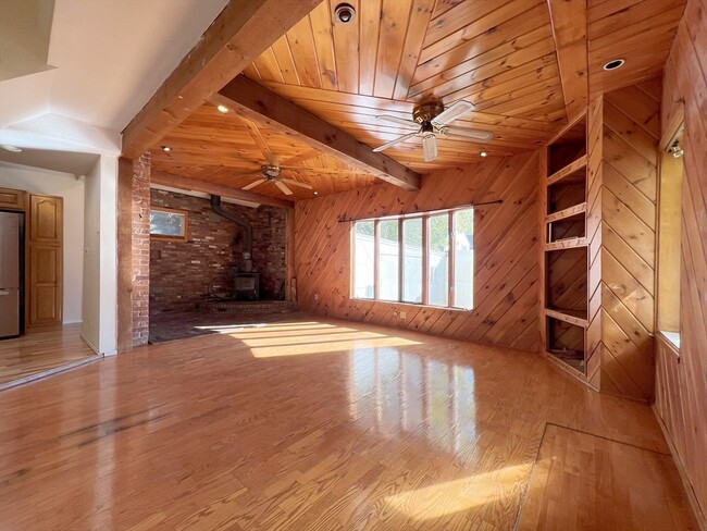 Building Photo - 3 Strafford Pl
