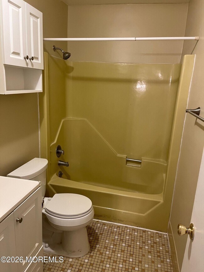 Building Photo - 1508 Silver Ct