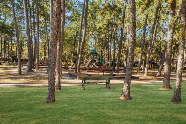 Building Photo - 3203 Golden Willow Dr