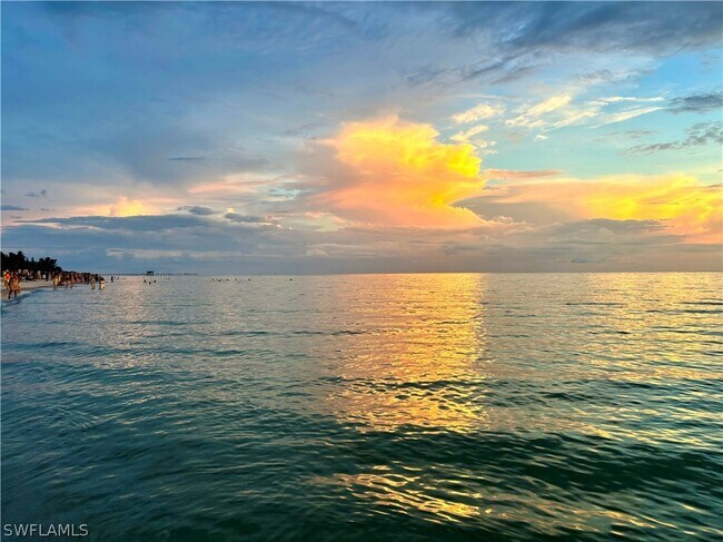 Building Photo - 1435 Curlew Ave