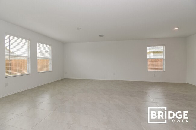 Building Photo - 5430 Bristle Leaf Dr