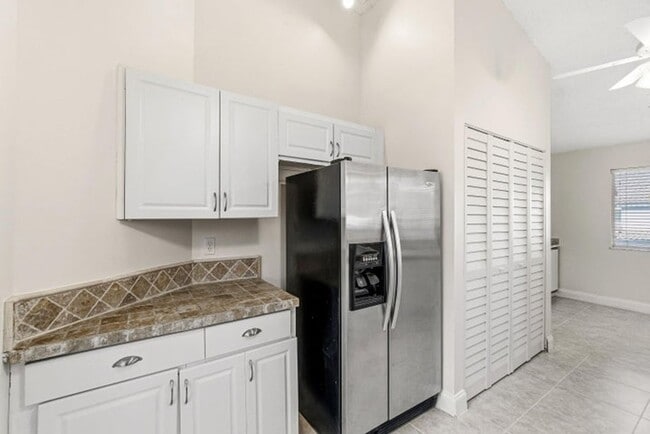 Building Photo - 9770 Nickels Blvd