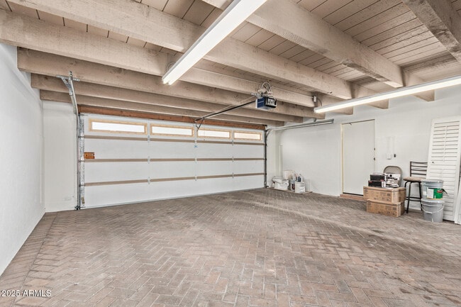 Building Photo - 1710 Staghorn Ln