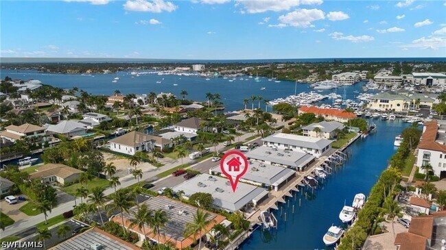 Building Photo - 1435 Curlew Ave