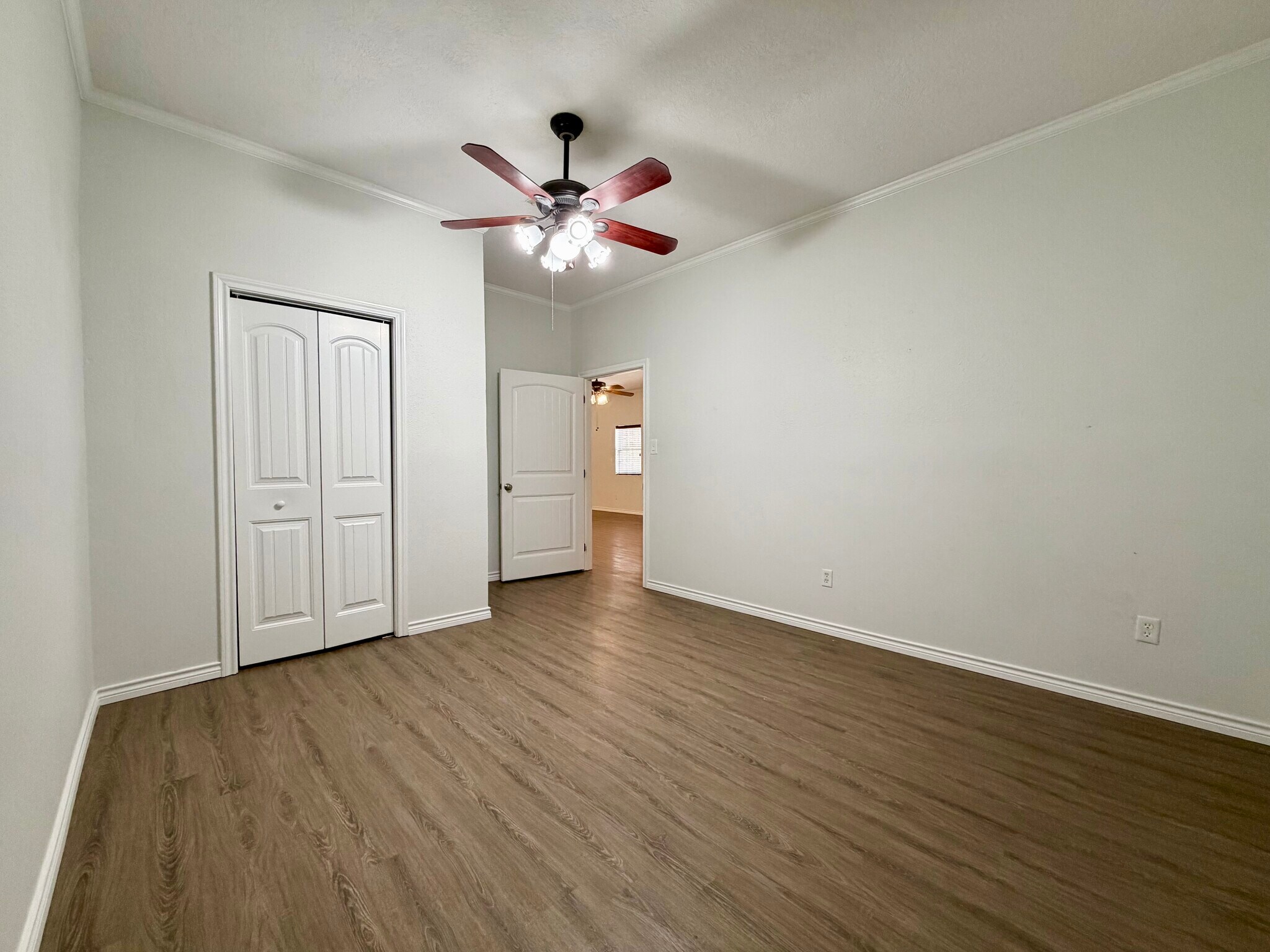 Building Photo - 6498 Verde St