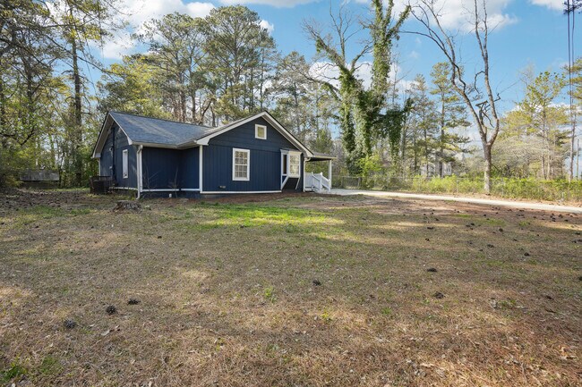 Building Photo - 4435 Yates Rd