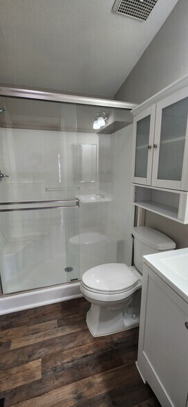 Building Photo - 8195 S Vandemoer Ln