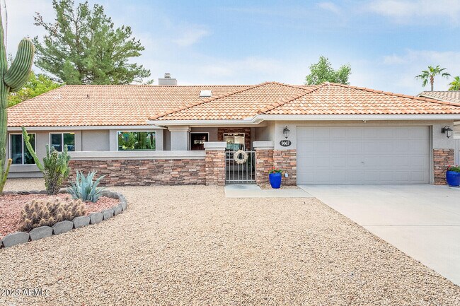 Building Photo - 9067 E Larkspur Dr