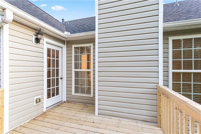 Building Photo - 1460 Wynsong Ct
