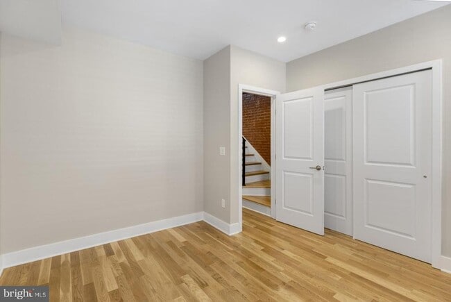 Building Photo - 912 Ellsworth St