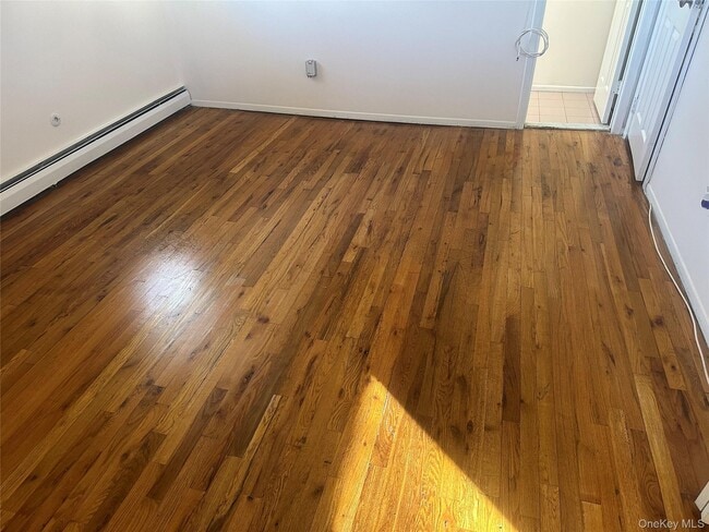 Building Photo - 308 Essex St