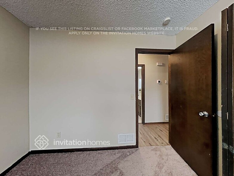 Building Photo - 2708 83rd Ln N